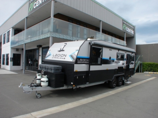 Legion - Kiwi - 22ft - Rear Club Walk Around Bed